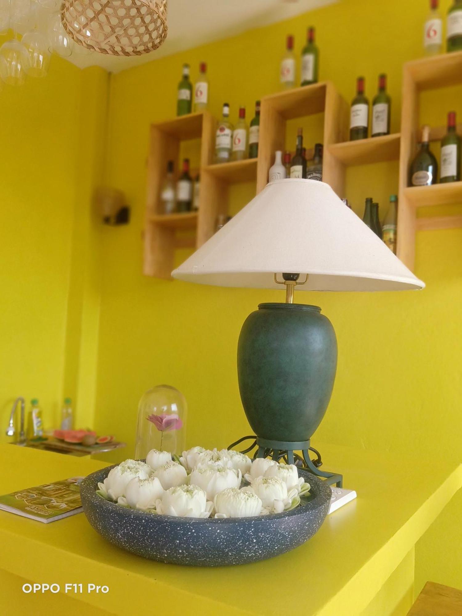 Homestay Yellow Natural House Siem Reap Exteriör bild